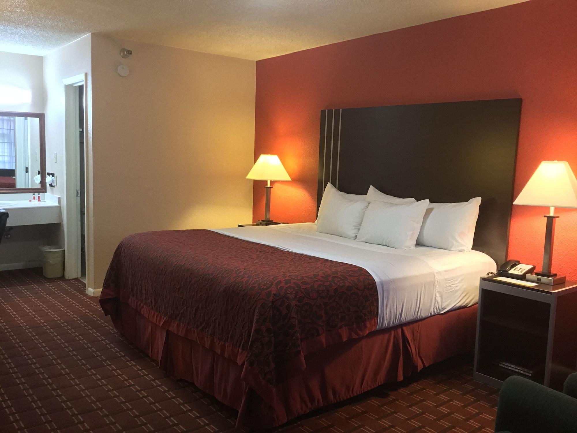Days Inn By Wyndham College Station University Drive Buitenkant foto