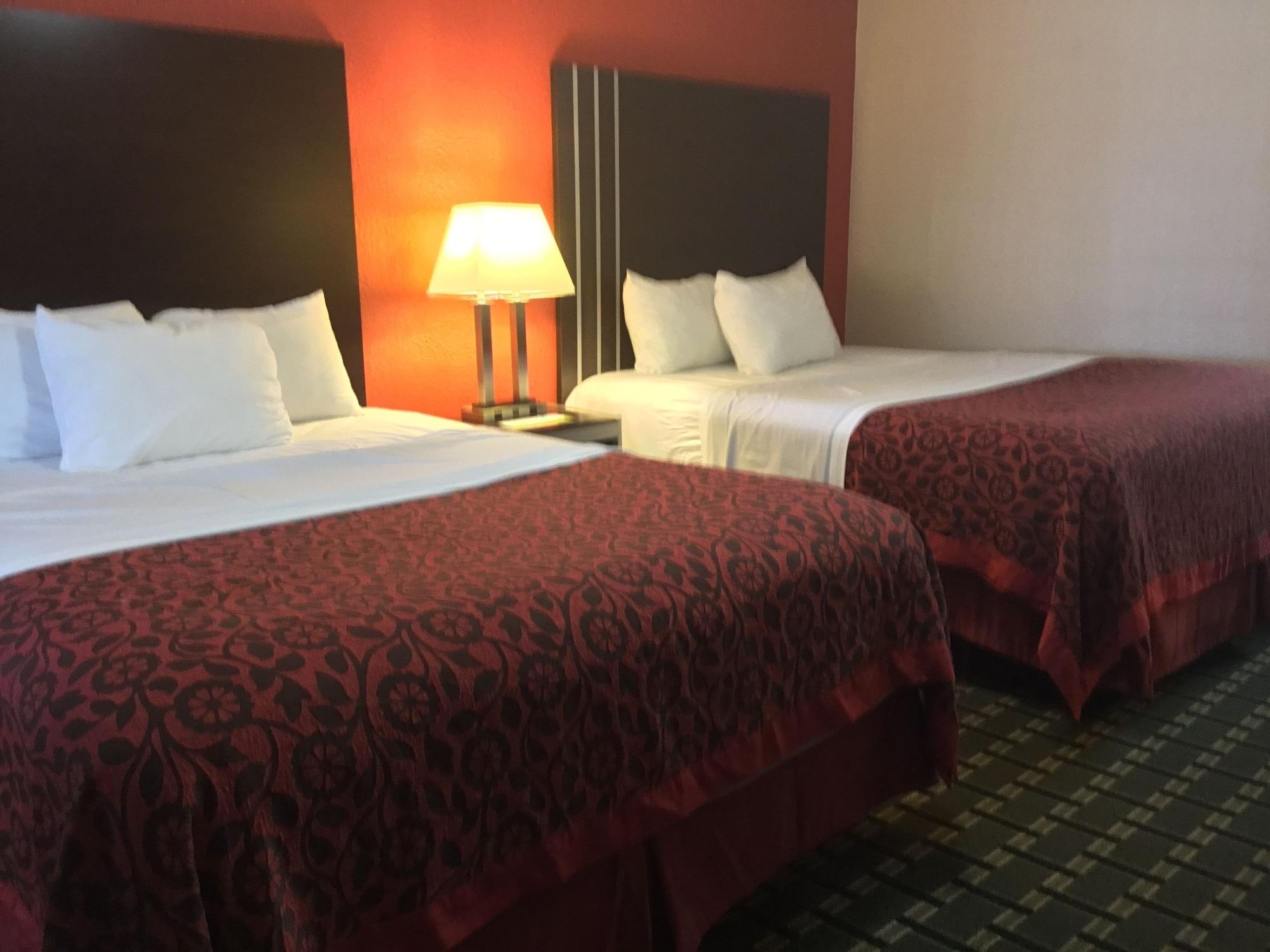 Days Inn By Wyndham College Station University Drive Buitenkant foto