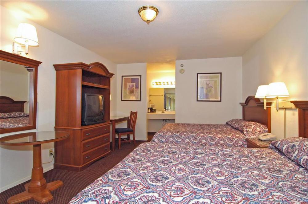 Days Inn By Wyndham College Station University Drive Kamer foto